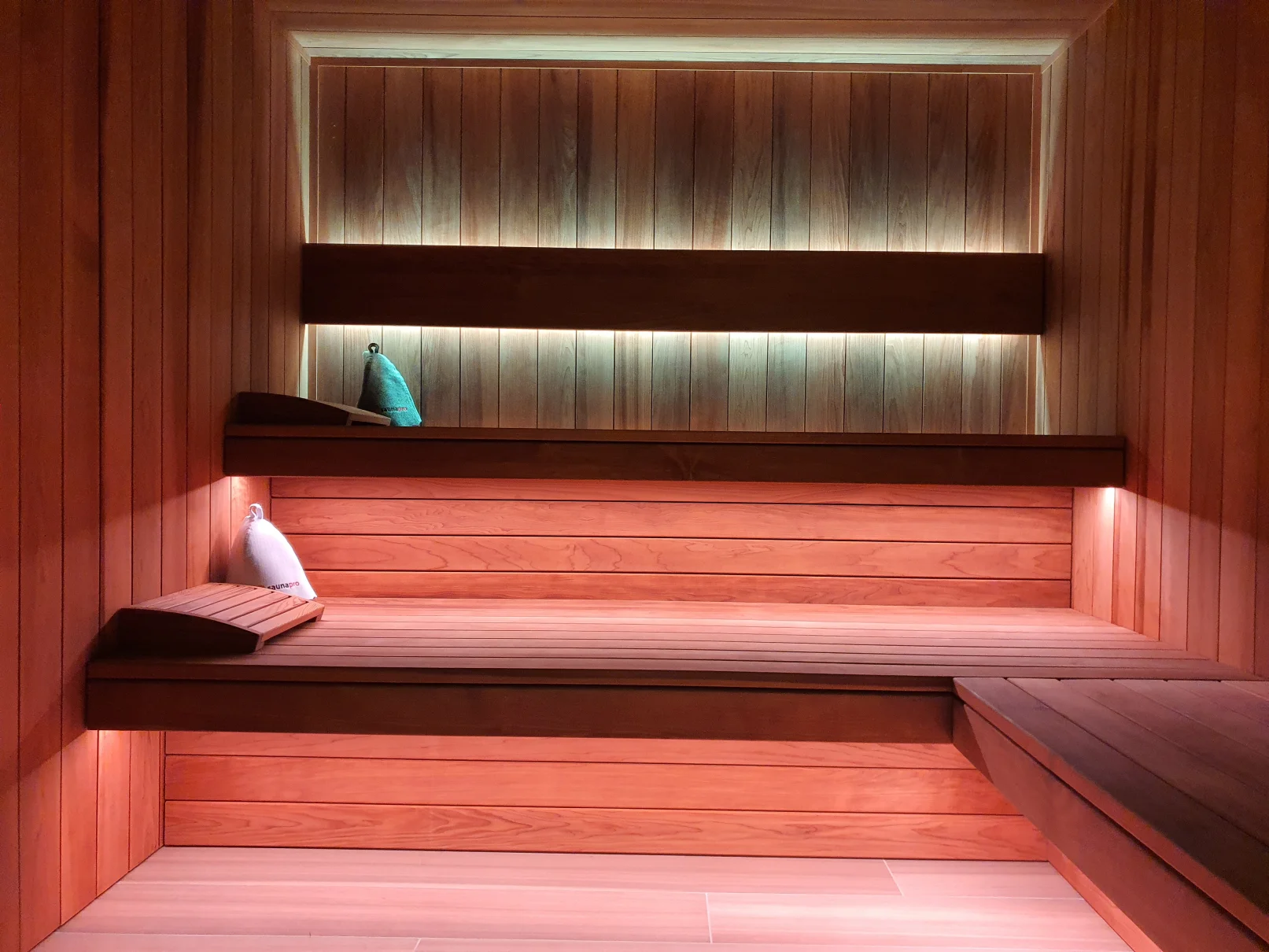 Realizacja nowoczesnej sauny wewnętrznej - zdjęcie 16