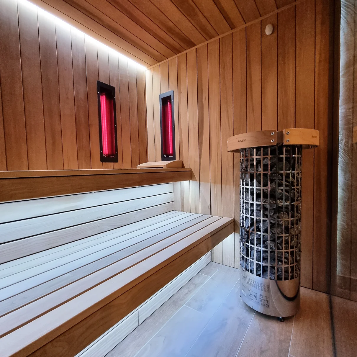 Realizacja nowoczesnej sauny wewnętrznej - zdjęcie 20