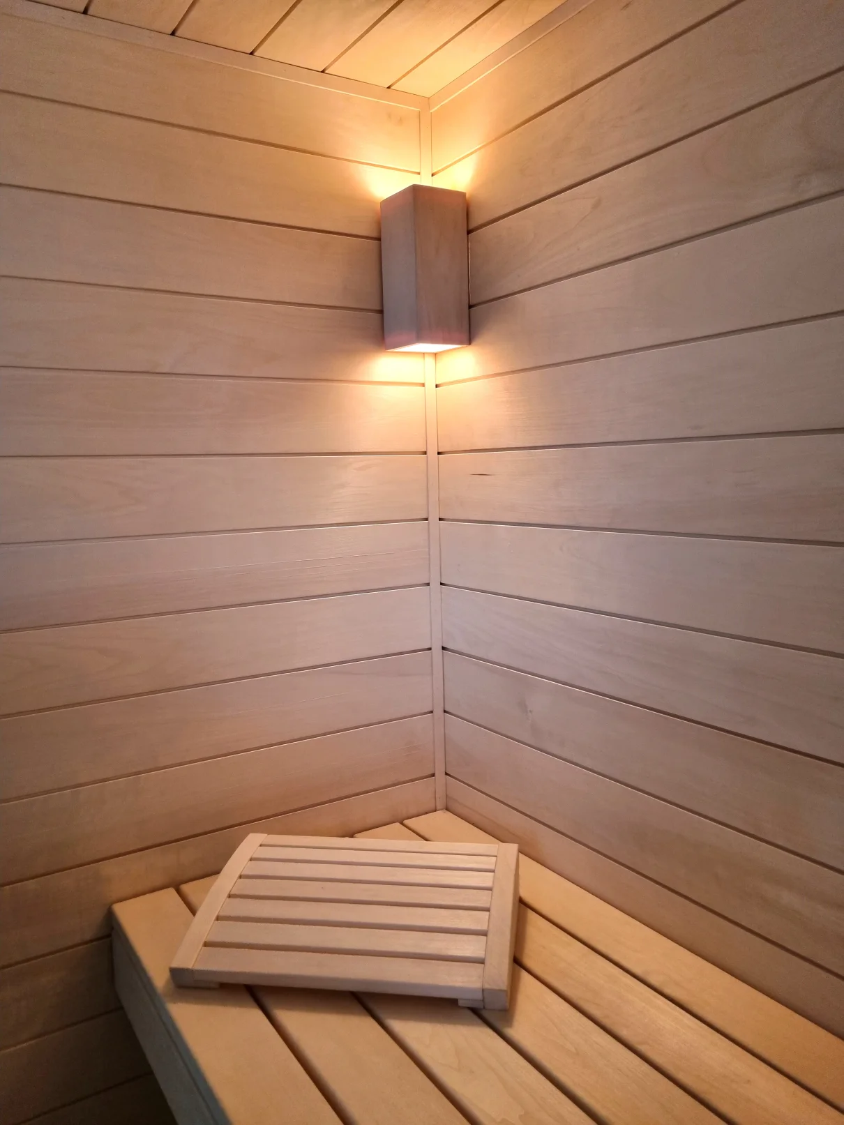 Realizacja nowoczesnej sauny wewnętrznej - zdjęcie 42