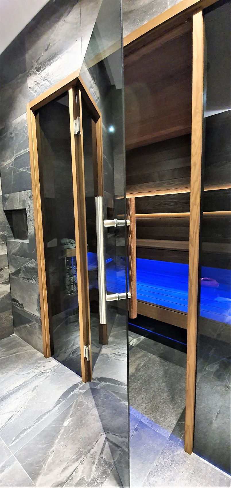 Realizacja nowoczesnej sauny wewnętrznej - zdjęcie 70