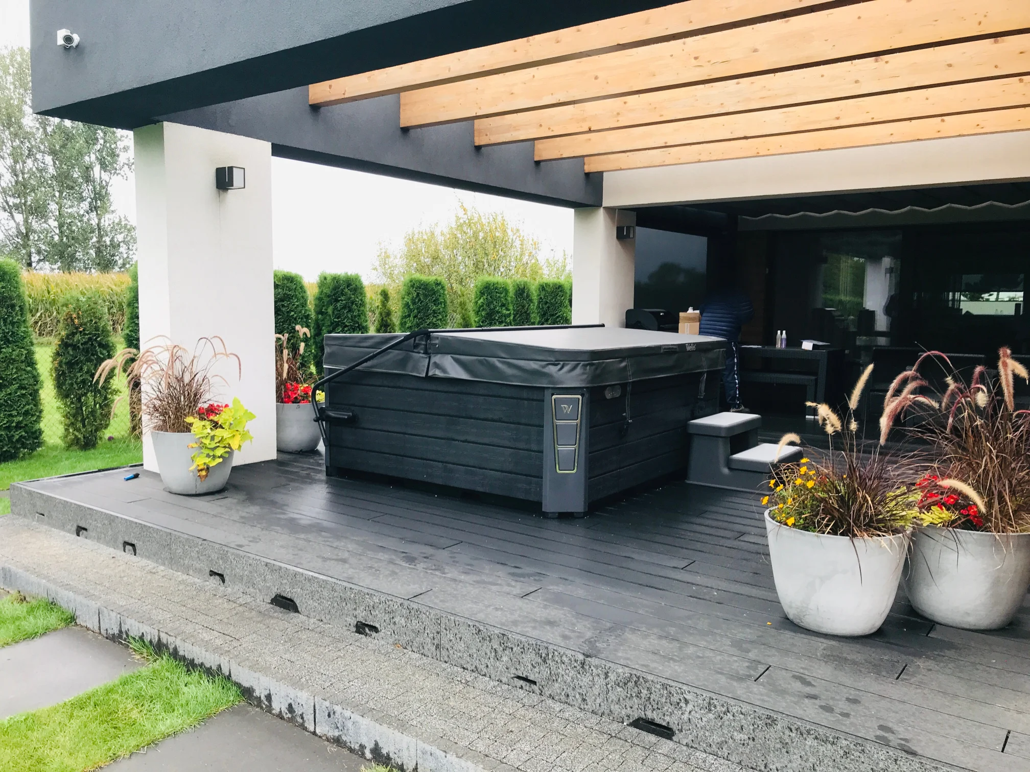 Realizacja jacuzzi - zdjęcie 11