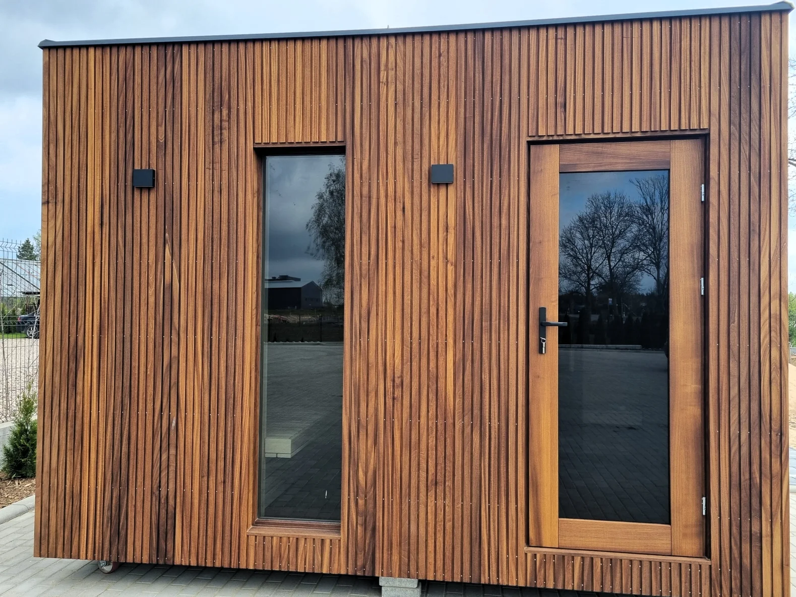 Realizacja nowoczesnej sauny zewnętrznej - zdjęcie 20
