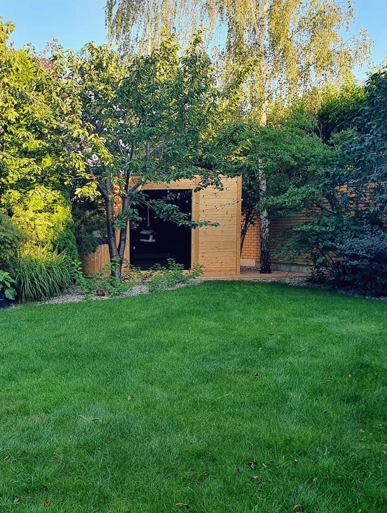 Realizacja nowoczesnej sauny zewnętrznej - zdjęcie 33