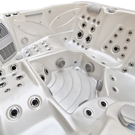 Jacuzzi Hydrosan SPA561 - widok 3