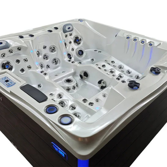 Jacuzzi Hydrosan SPA747 - widok 3